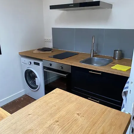 Magnifique Beaux Arts Apartament *